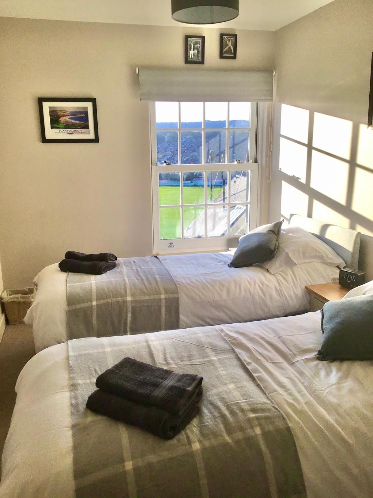 North Sea View Apartment Scarborough Bagian luar foto